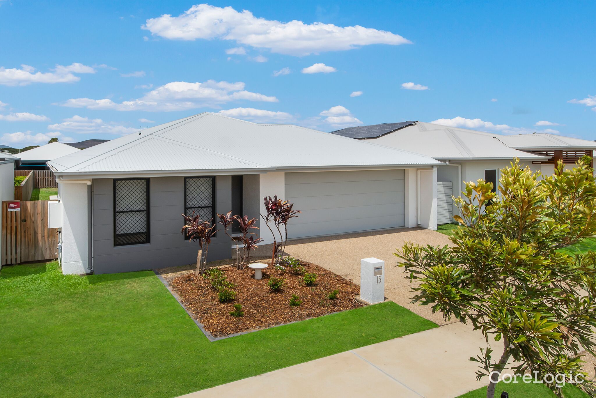 15 Milverton Cct, Oonoonba, QLD 4811