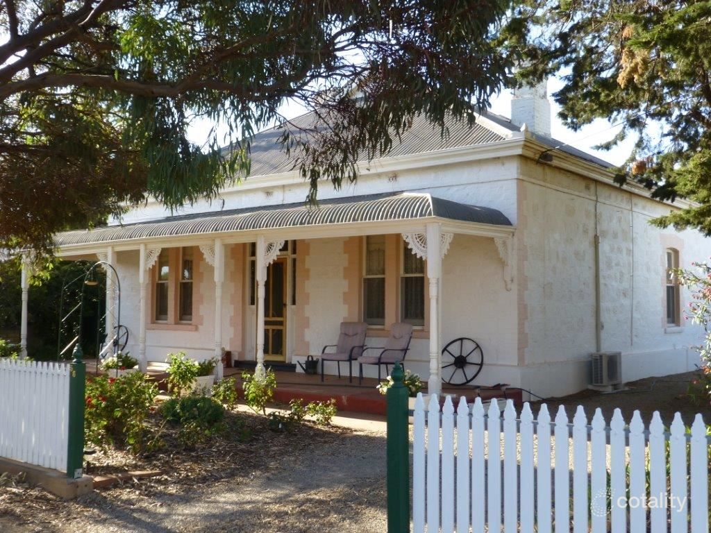 56 Main St, Peterborough, SA 5422