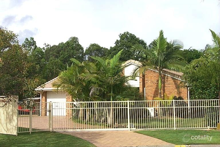 7 Bowmore Ct, Merrimac, QLD 4226