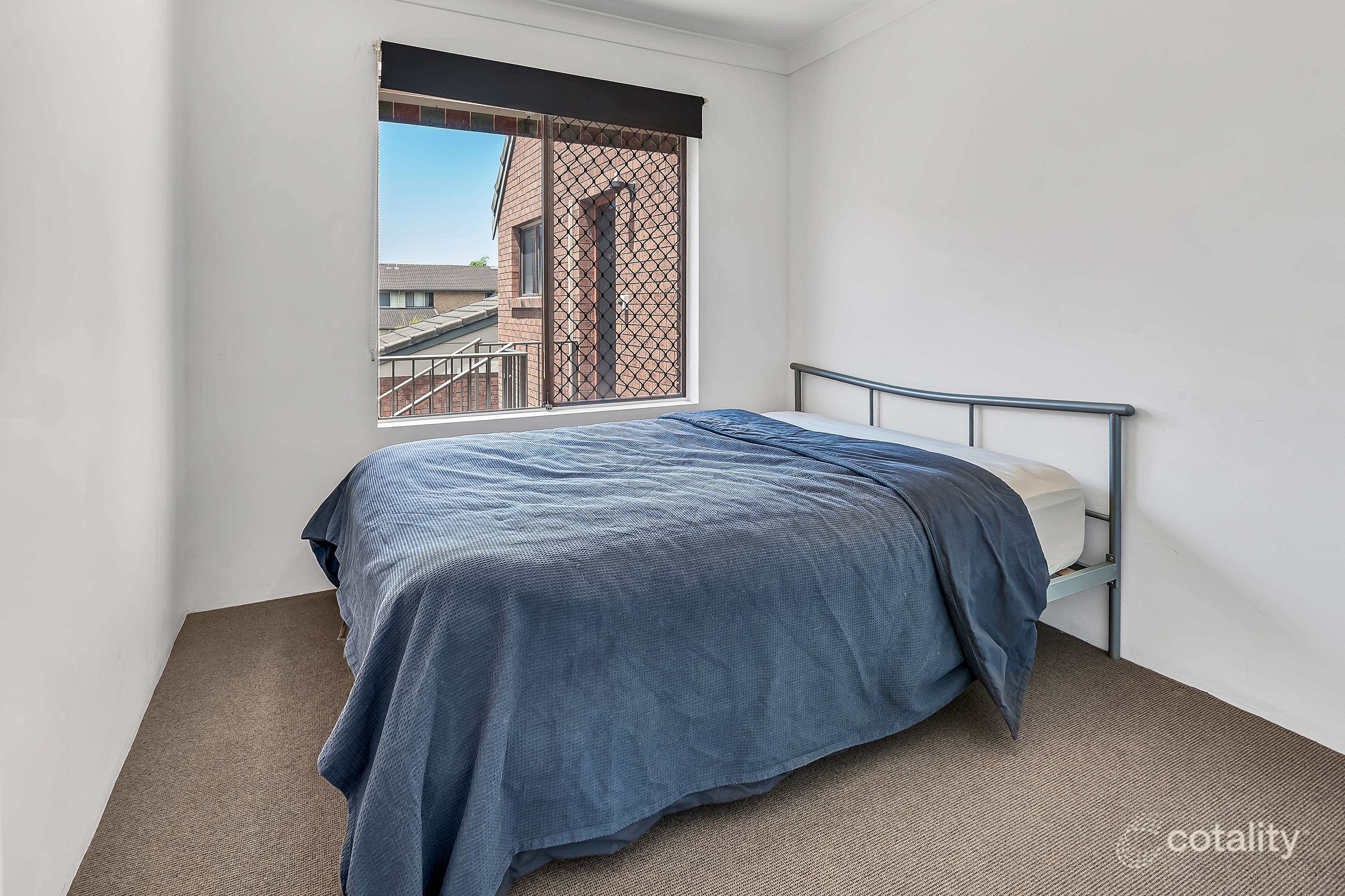 4/10 Aquila Ct, Mermaid Waters, QLD 4218