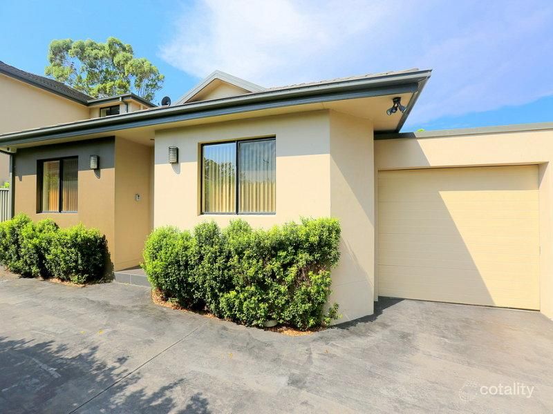 3/74 Napoleon Rd, Greenacre, NSW 2190
