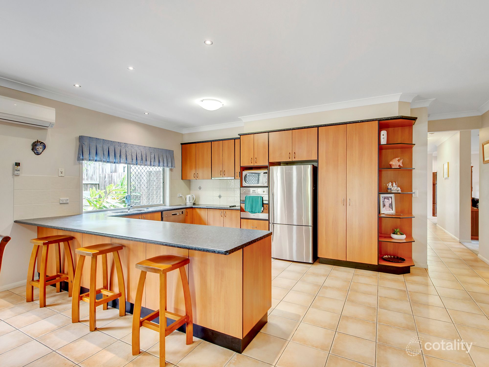 18 Montserrat Pl, Forest Lake, QLD 4078