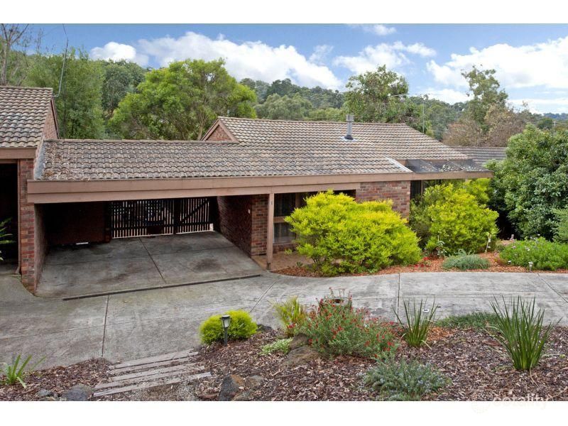 1/14 Adam Cres, Montmorency, VIC 3094