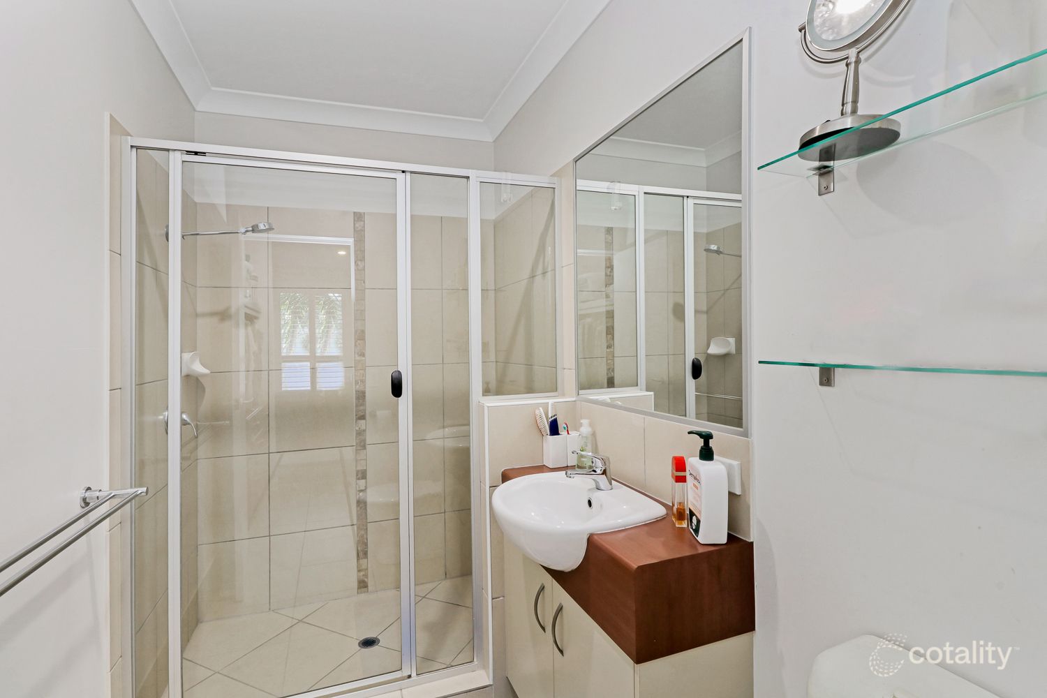 8 Parkland Dr, Pacific Paradise, QLD 4564