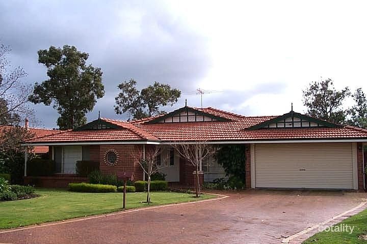 2 Robinia Rise, Helena Valley, WA 6056