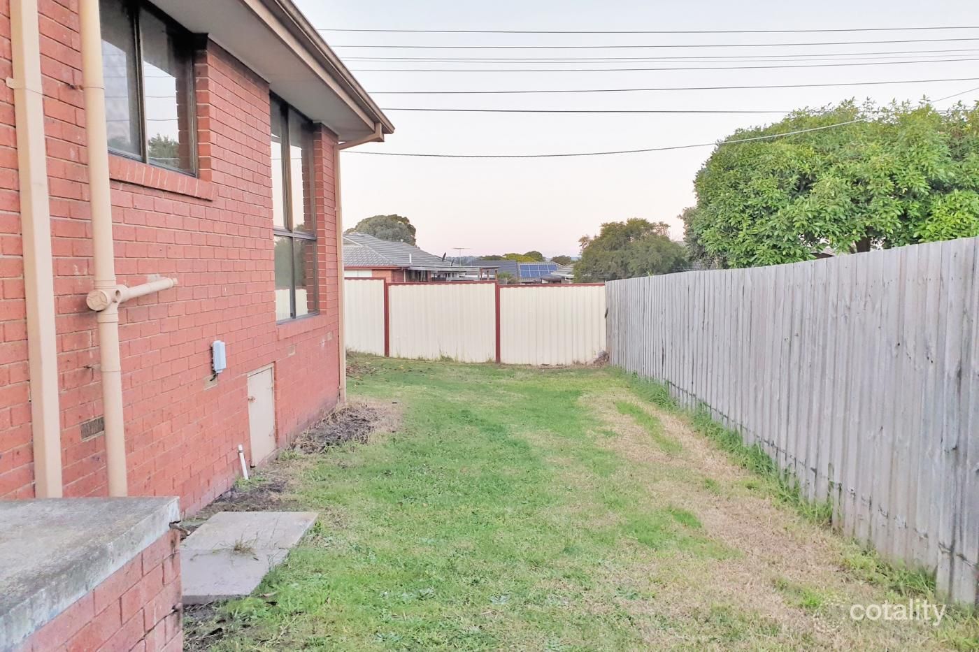 1/188 Gladstone Rd, Dandenong North, VIC 3175