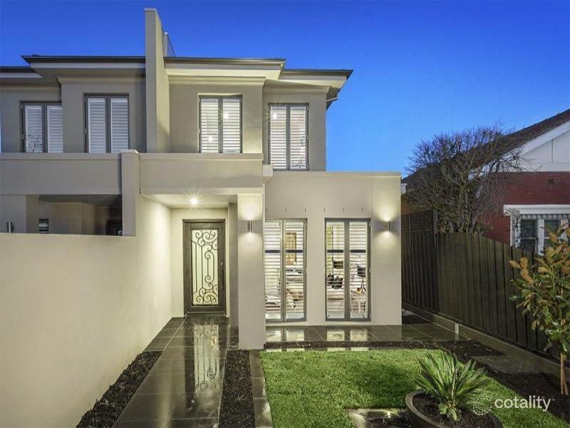 102a Orrong Rd, Elsternwick, VIC 3185