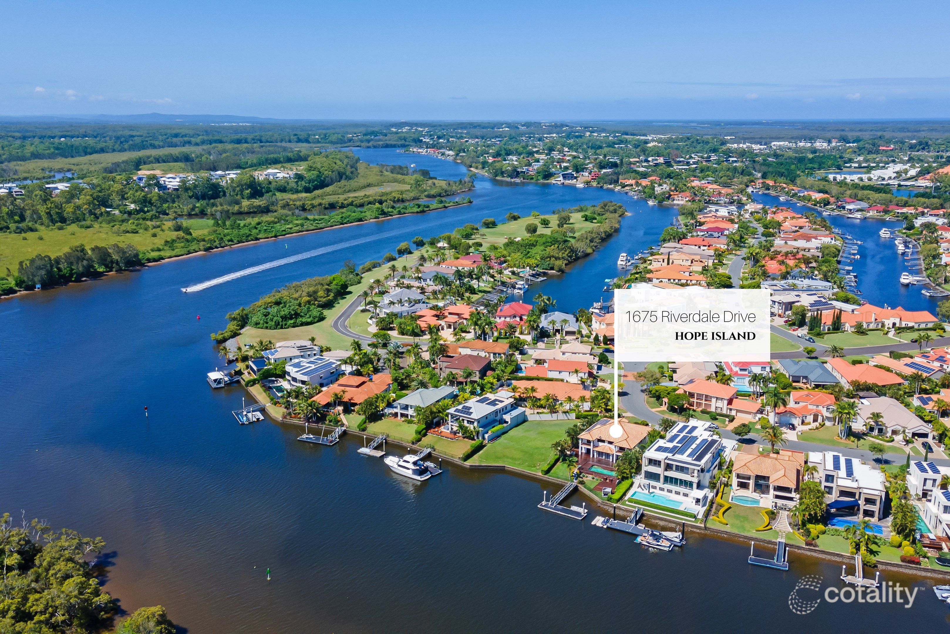 1675 Riverdale Dr, Hope Island, QLD 4212