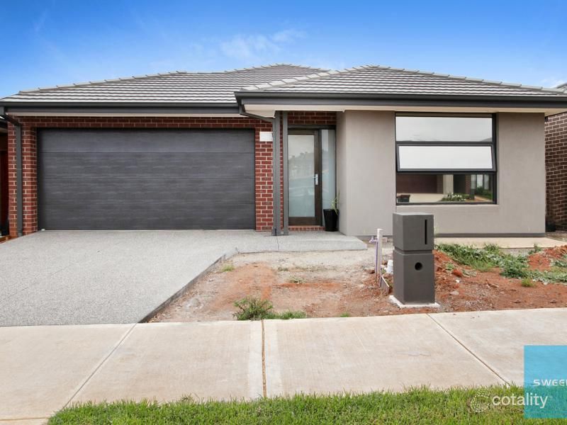 12 Tulipwood Ave, Aintree, VIC 3336