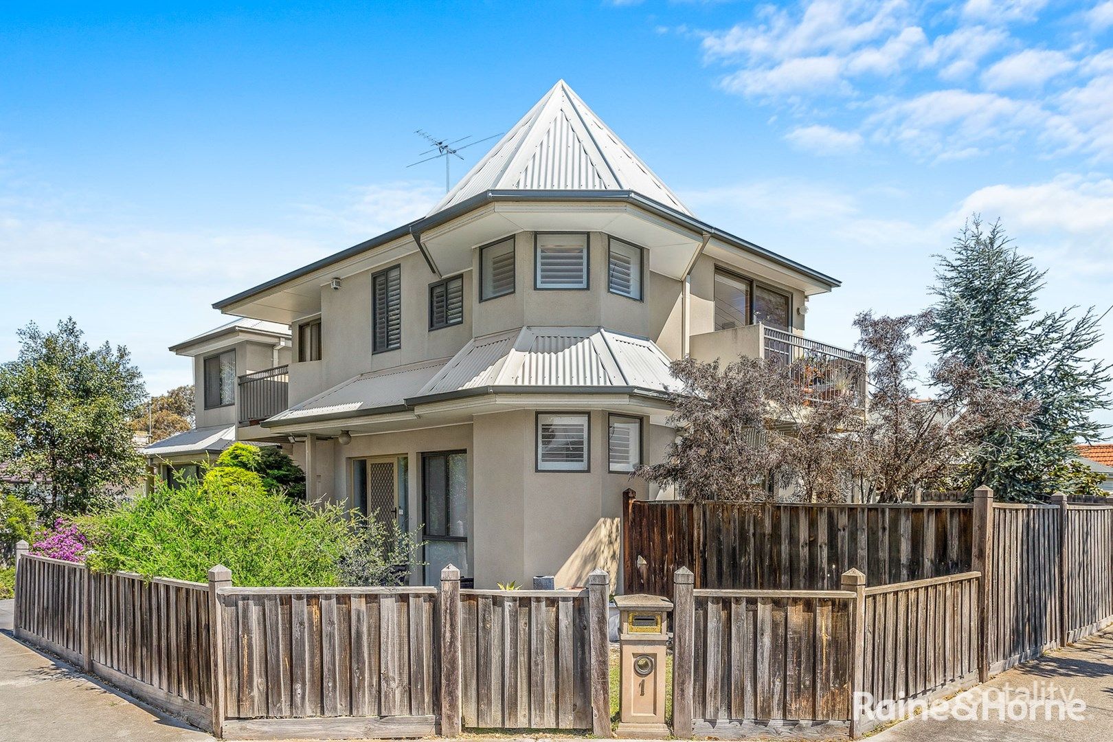 1 Kokoda Rd, Williamstown, VIC 3016