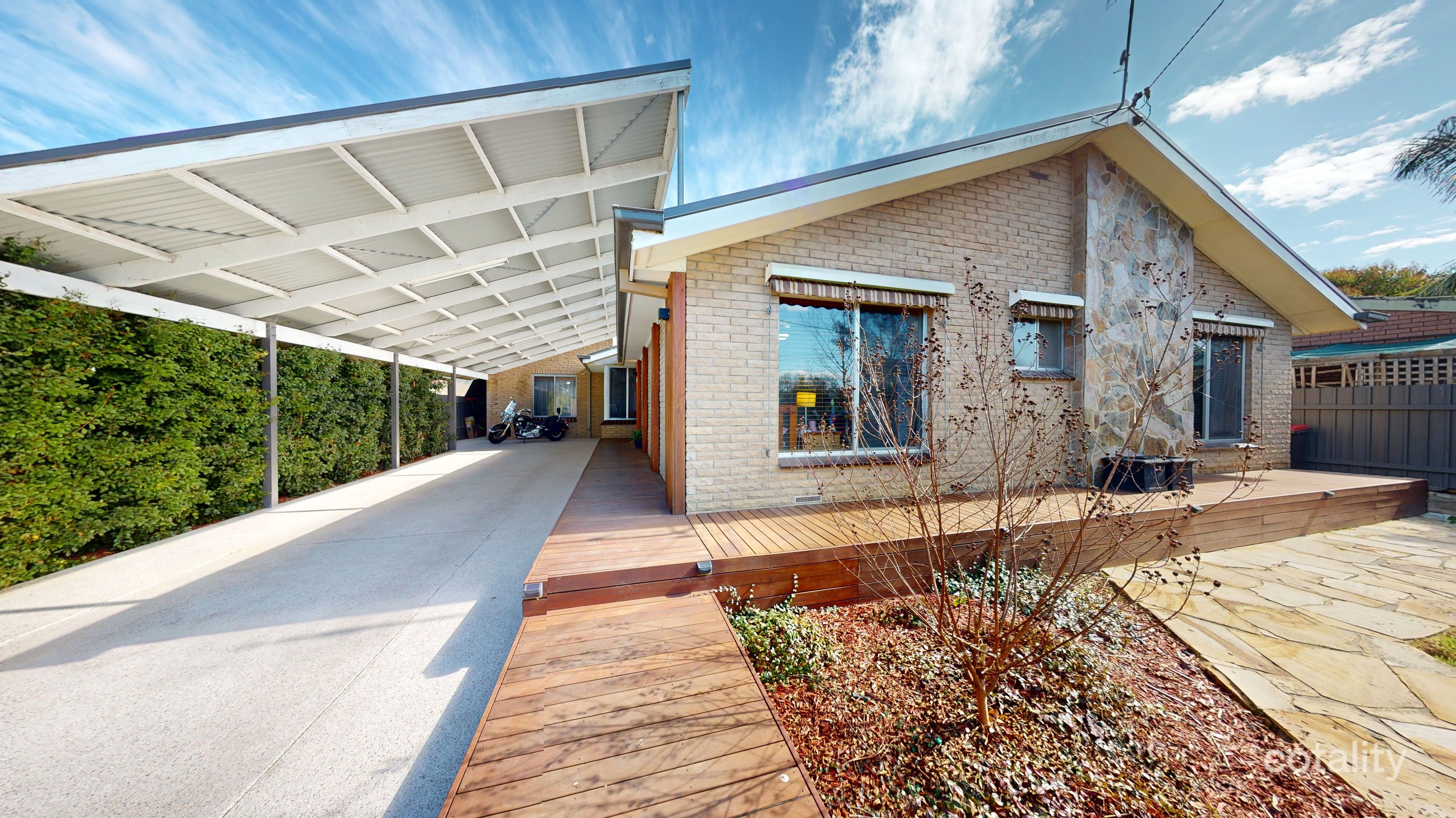 679 East St, East Albury, NSW 2640