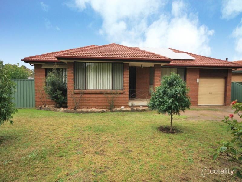5 Whistler Ave, Ingleburn, NSW 2565