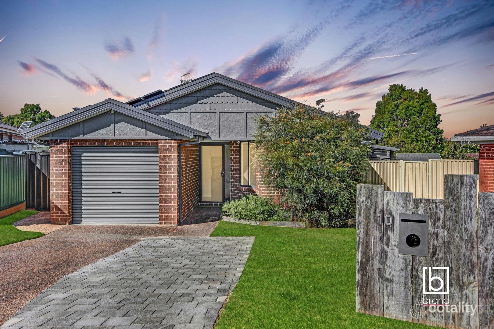 10 Cypress Cl, Blue Haven, NSW 2262