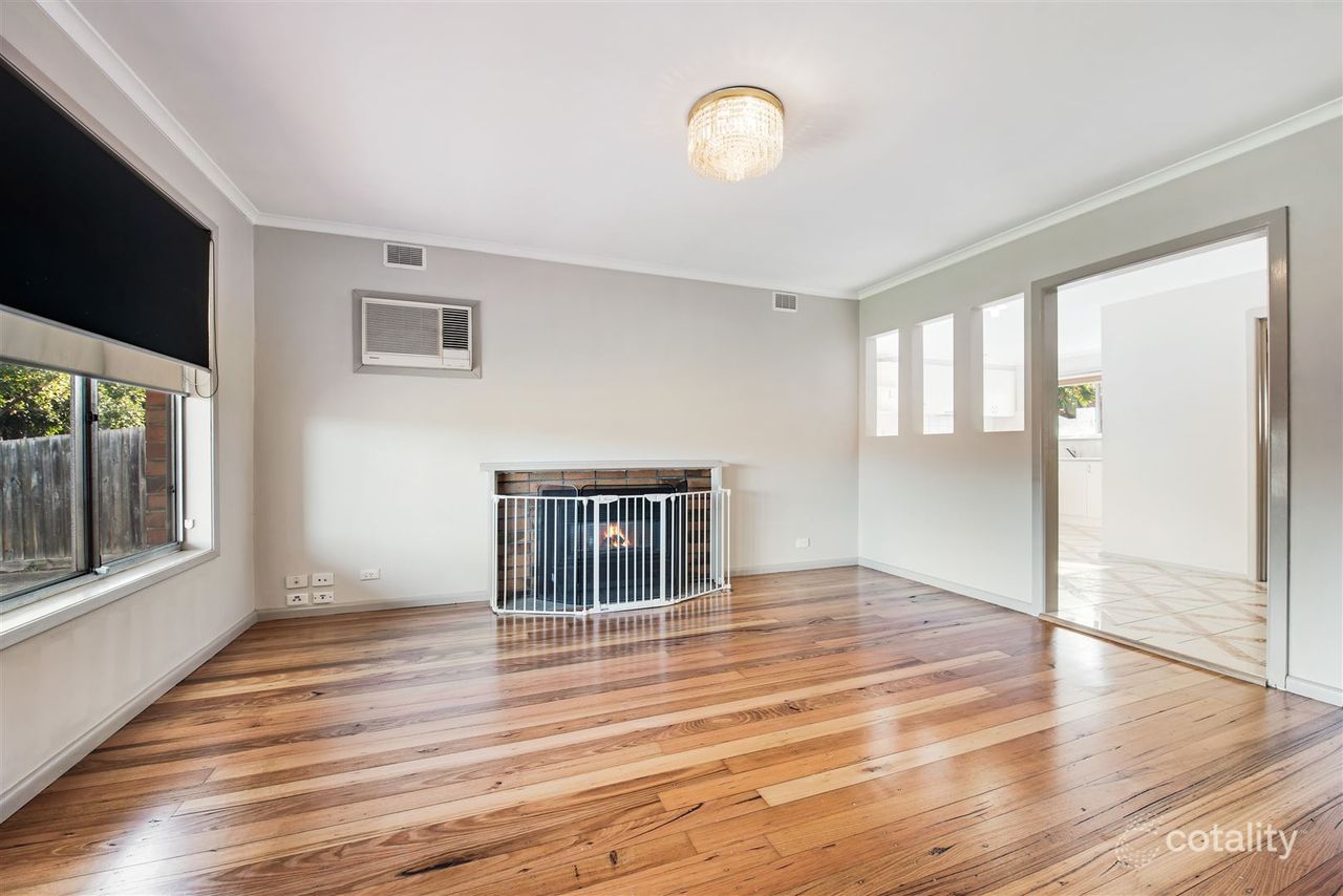 18 Bickley Ave, Thomastown, VIC 3074