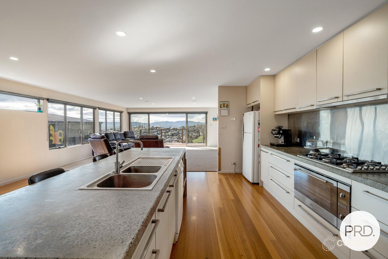 32 Donald Ct, Glenorchy, TAS 7010