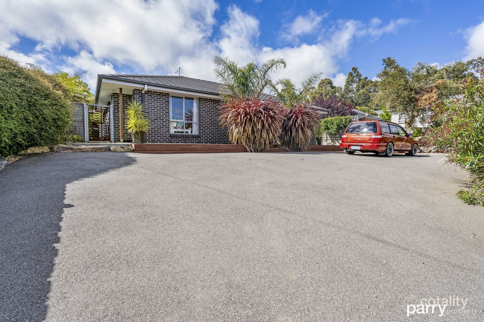 2b Benjamin St, Trevallyn, TAS 7250