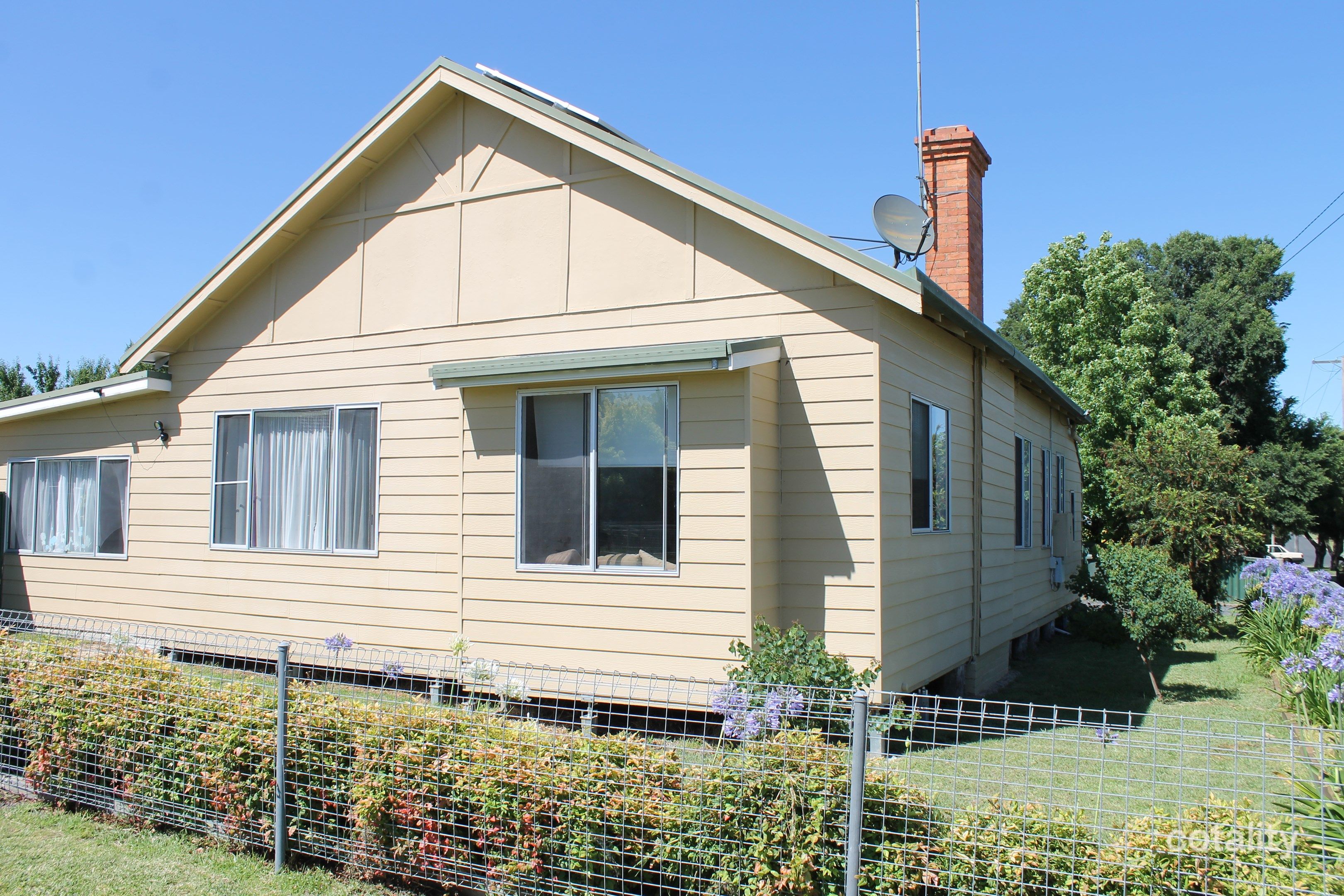 52 Howard St, Inverell, NSW 2360