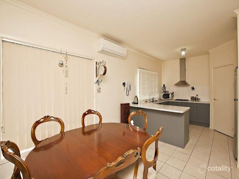 5 Elgin Mews, Cranbourne, VIC 3977