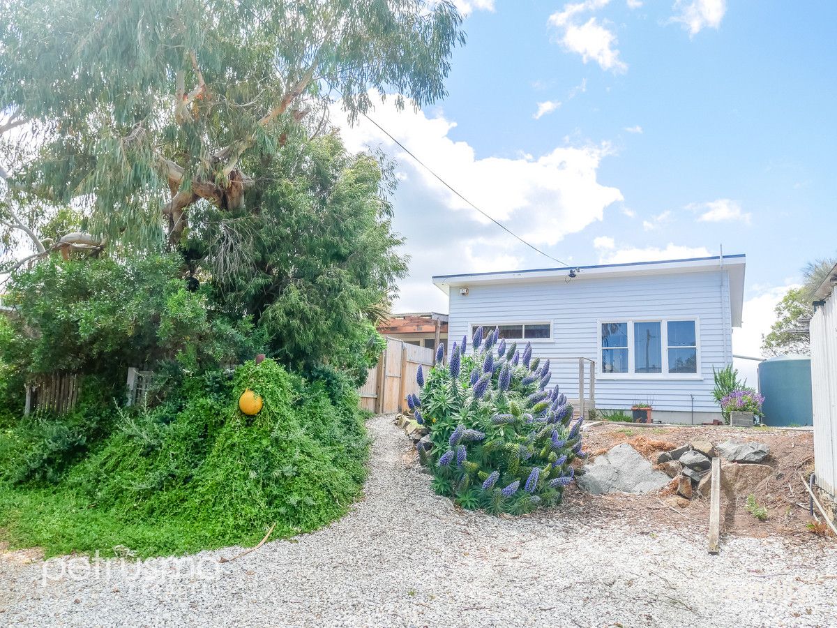 50 Frederick Henry Pde, Cremorne, TAS 7024