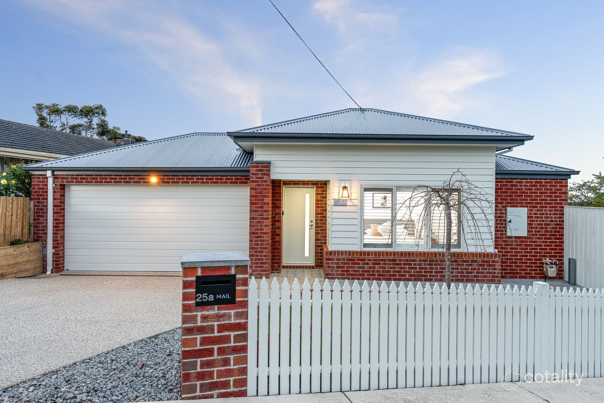 25a Olwen Ave, Belmont, VIC 3216