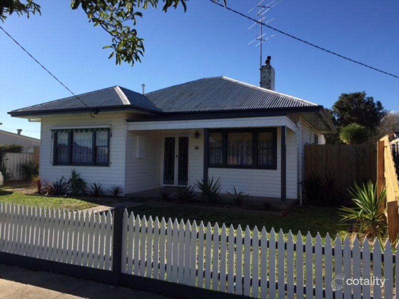 26 Gordon St, Hamilton, VIC 3300
