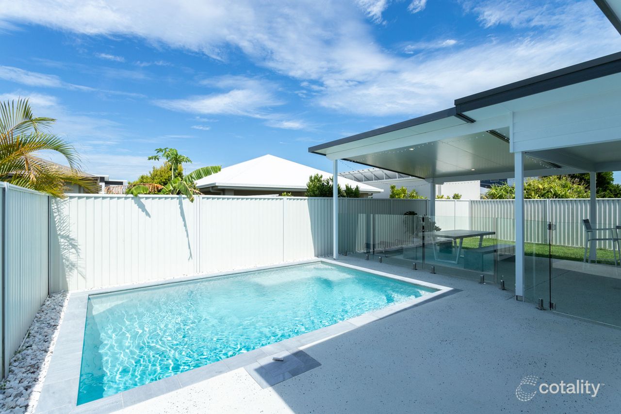 10 Burdekin Pl, Pelican Waters, QLD 4551