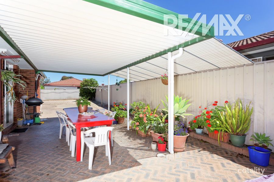 1 Naretha St, Glenfield Park, NSW 2650