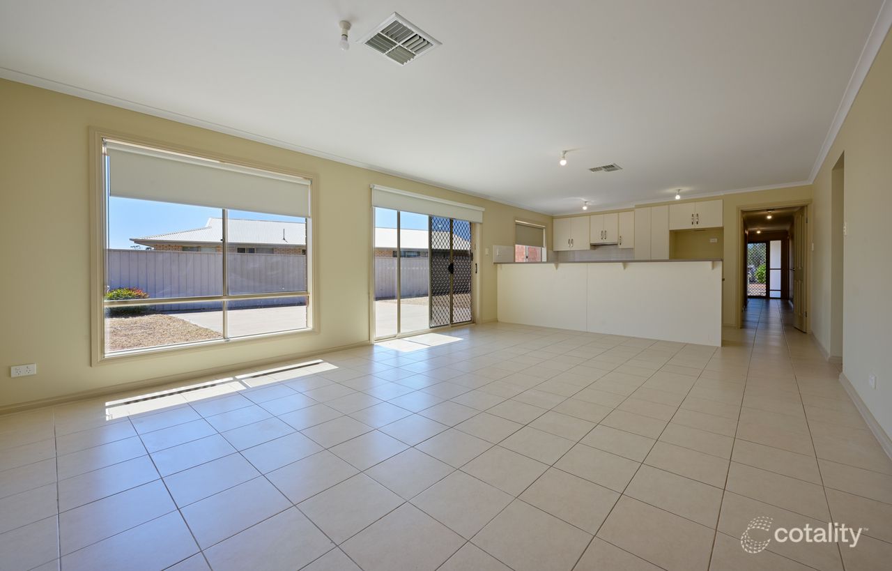 5 Mcnamara St, Whyalla Stuart, SA 5608