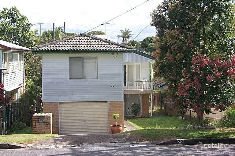 22 The Promenade, Camp Hill, QLD 4152
