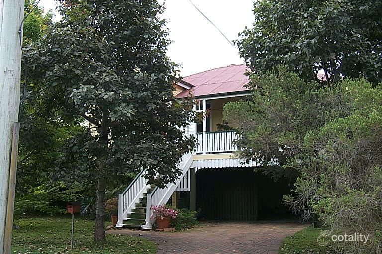 54 Plumer St, Sherwood, QLD 4075