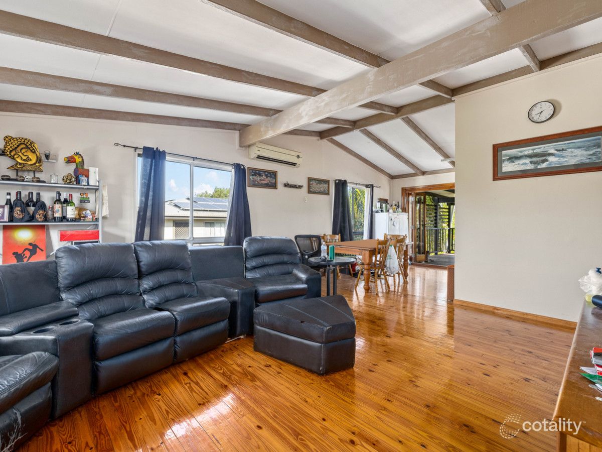 17 Farr St, East Ipswich, QLD 4305