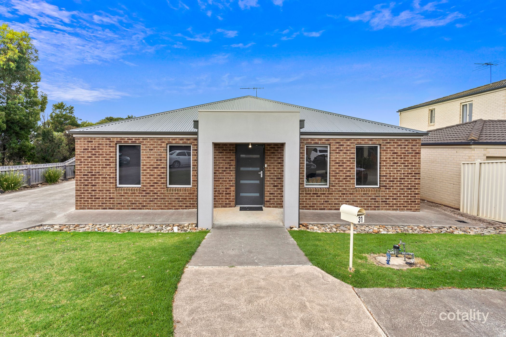 31 University Dr, Highton, VIC 3216