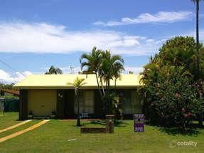 36 William St, Urangan, QLD 4655