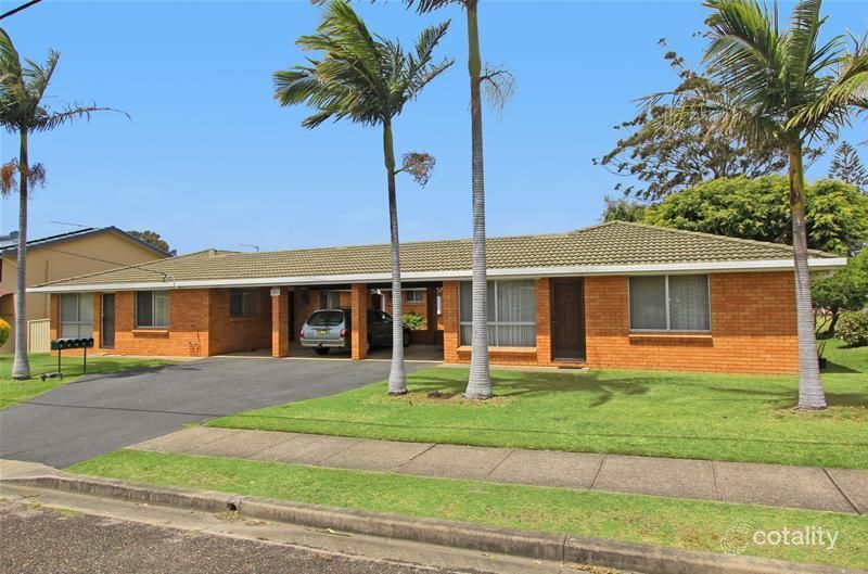 6 Tunis St, Laurieton, NSW 2443