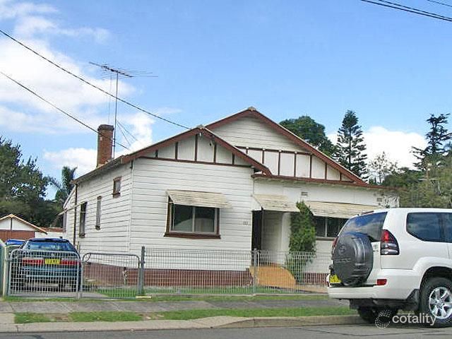 110 Blakesley Rd, South Hurstville, NSW 2221