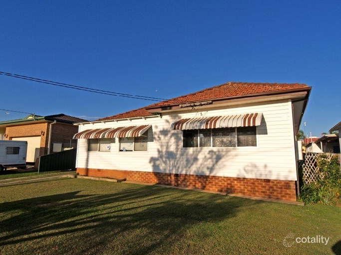 48 Lakeside Pde, The Entrance, NSW 2261