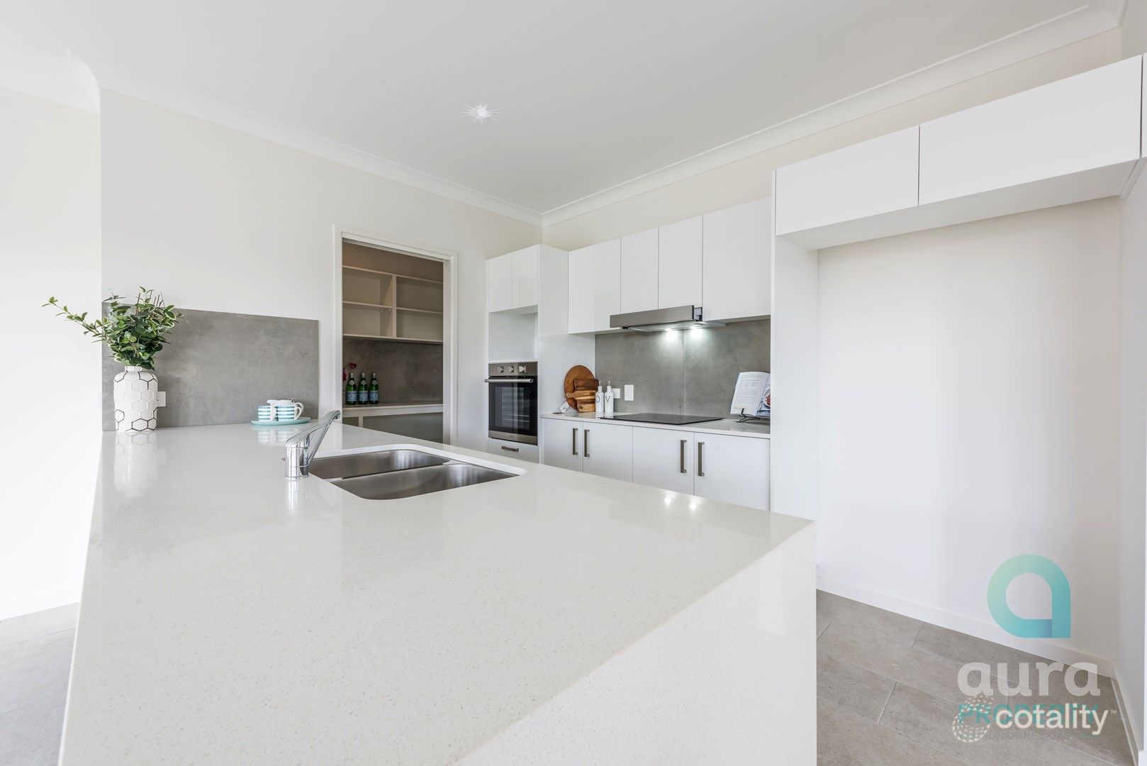 5 Salisbury Tce, Baringa, QLD 4551