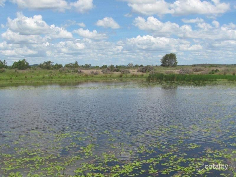 155 Burnett Rd, Tummaville, QLD 4352