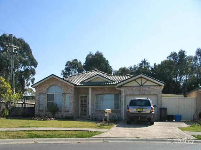 55 Wombeyan Ct, Wattle Grove, NSW 2173
