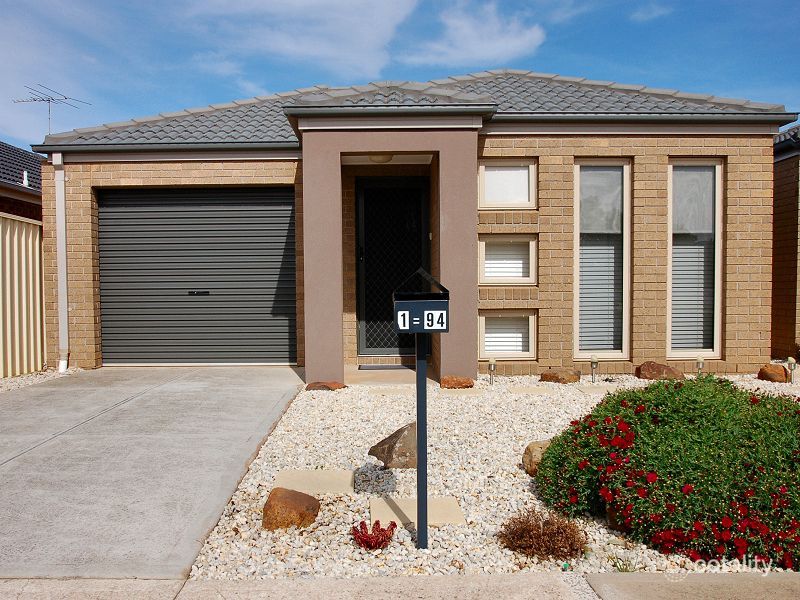 1/94 Dunvegan Dr, Kurunjang, VIC 3337