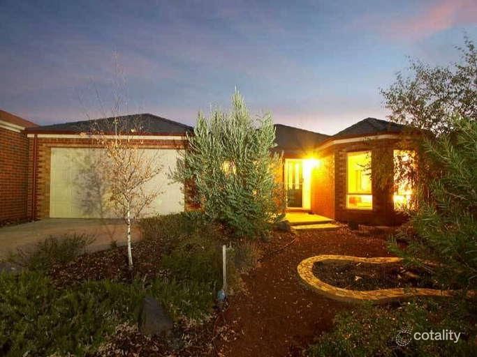 4 Elidon Cres, Point Cook, VIC 3030