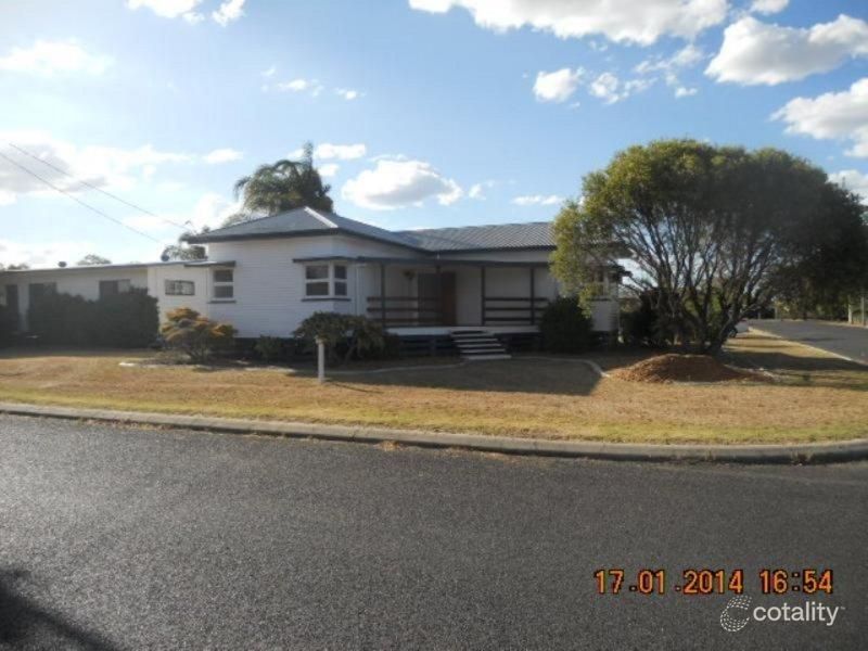 33 Lola Ave, Millmerran, QLD 4357