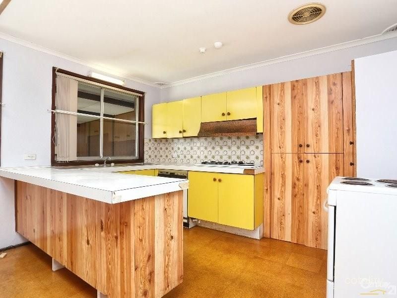 27 Emerson St, Wetherill Park, NSW 2164
