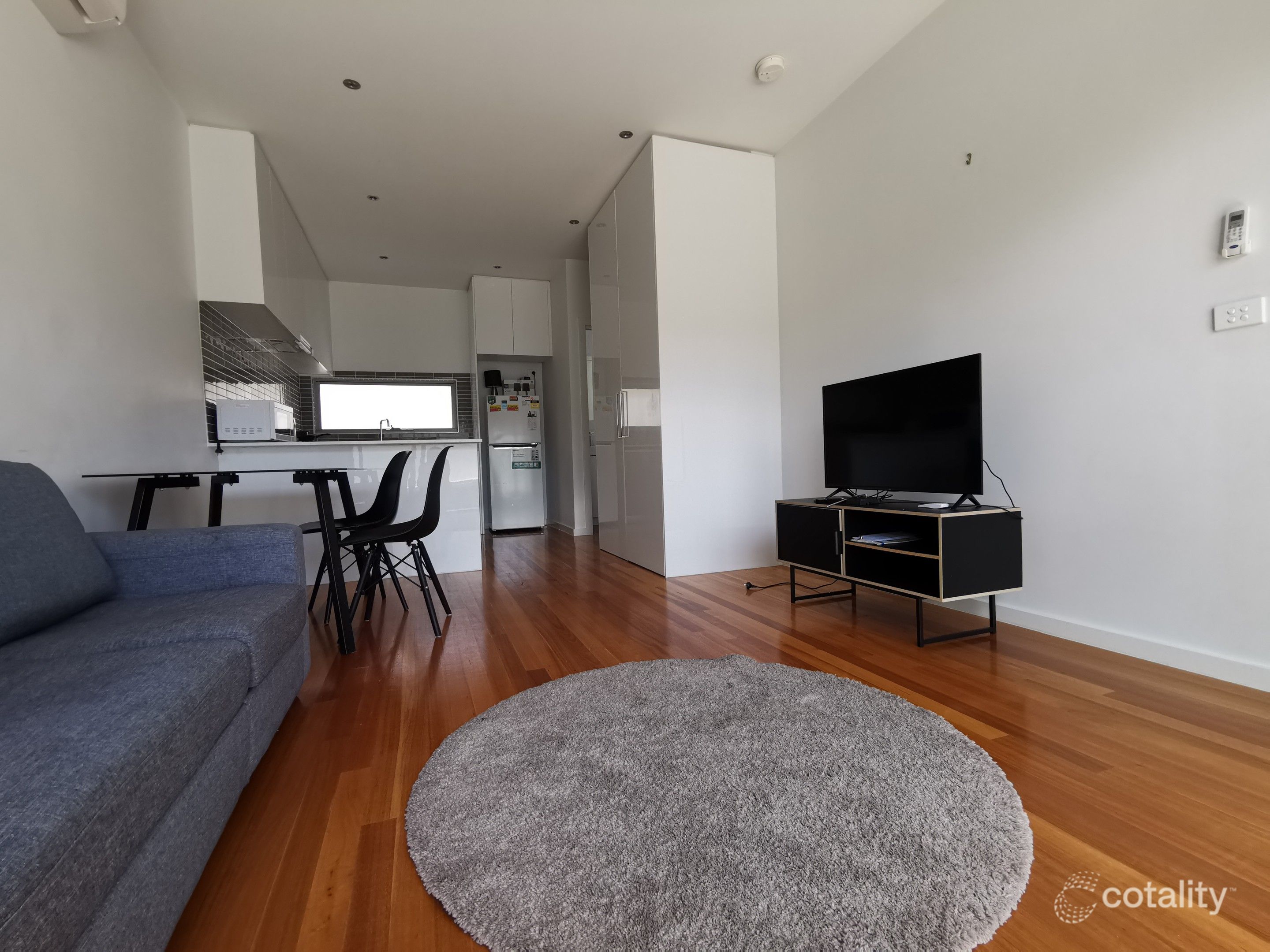 2/142-144 Thames St, Box Hill North, VIC 3129