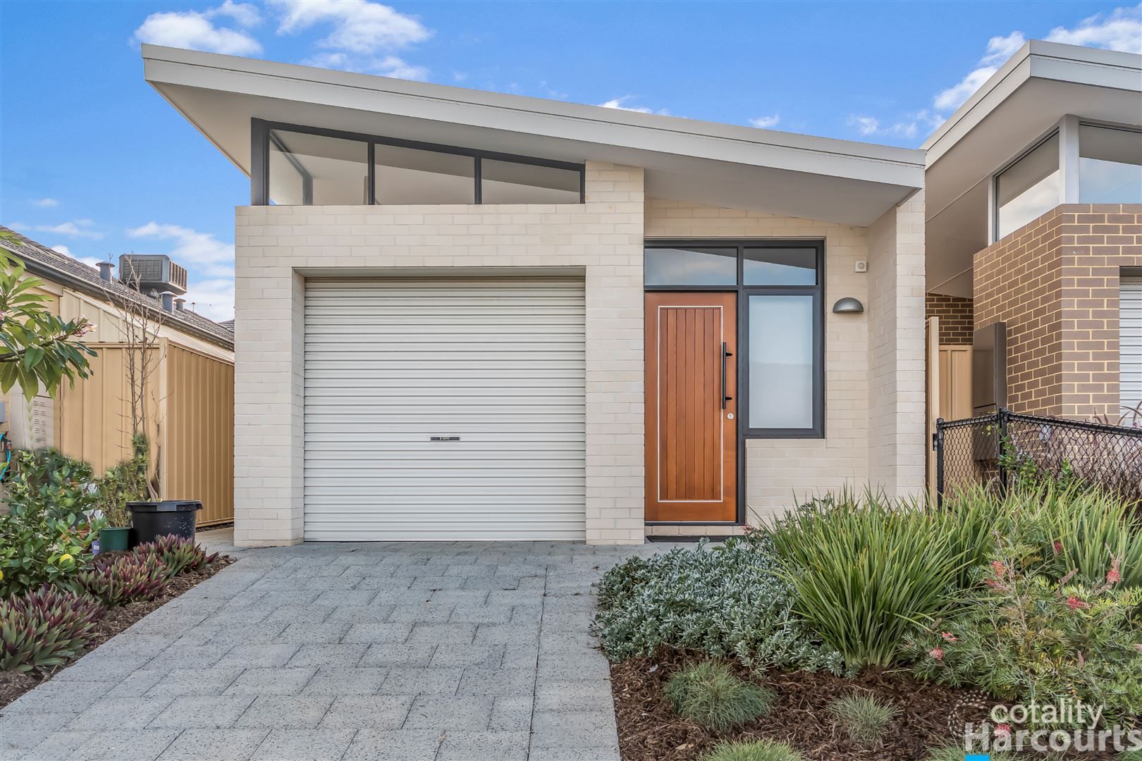 27 Floresta St, Sinagra, WA 6065