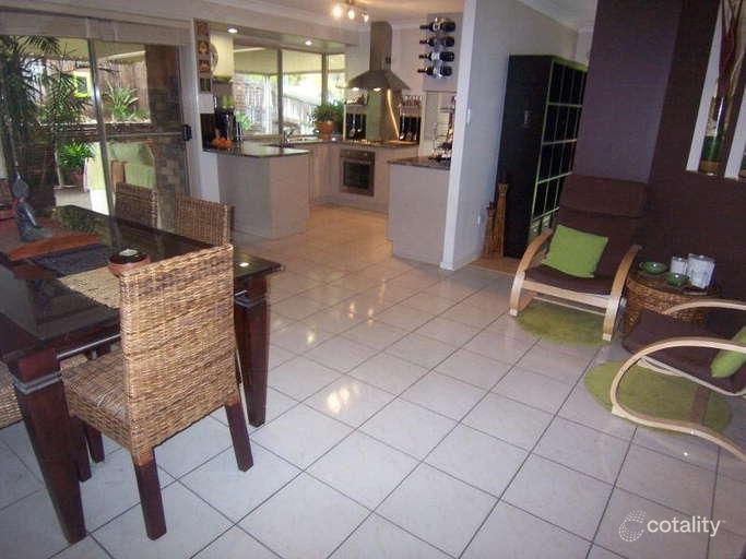 1 Viewbank Ct, Beenleigh, QLD 4207