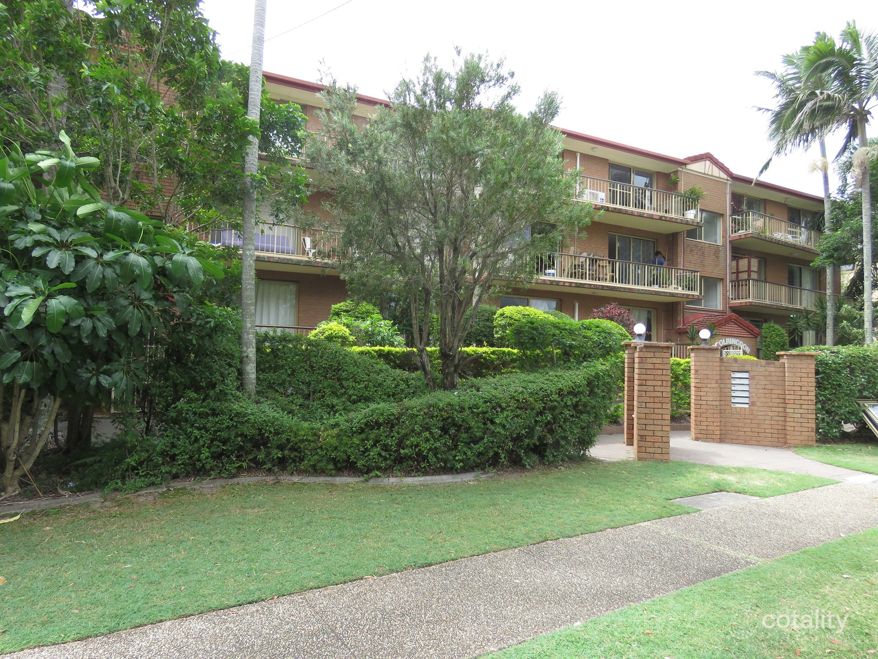 1/2 Brooke Ave, Palm Beach, QLD 4221