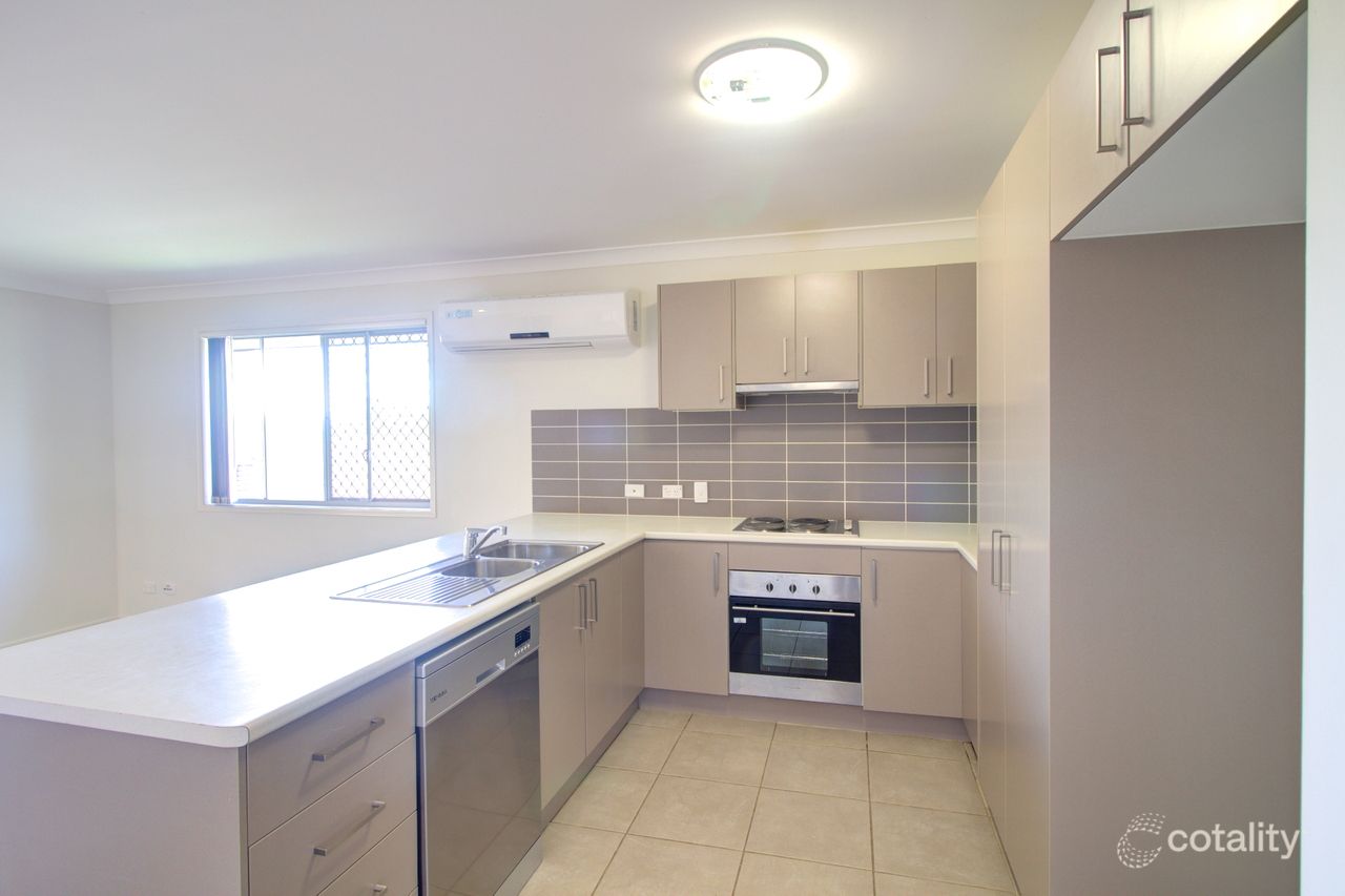 10 Dior Pl, Wulkuraka, QLD 4305