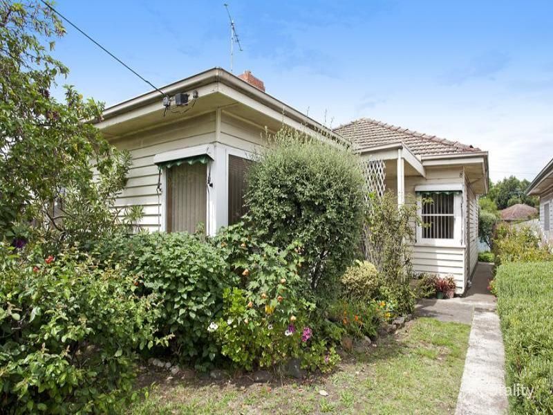 8 Martin St, Thomson, VIC 3219