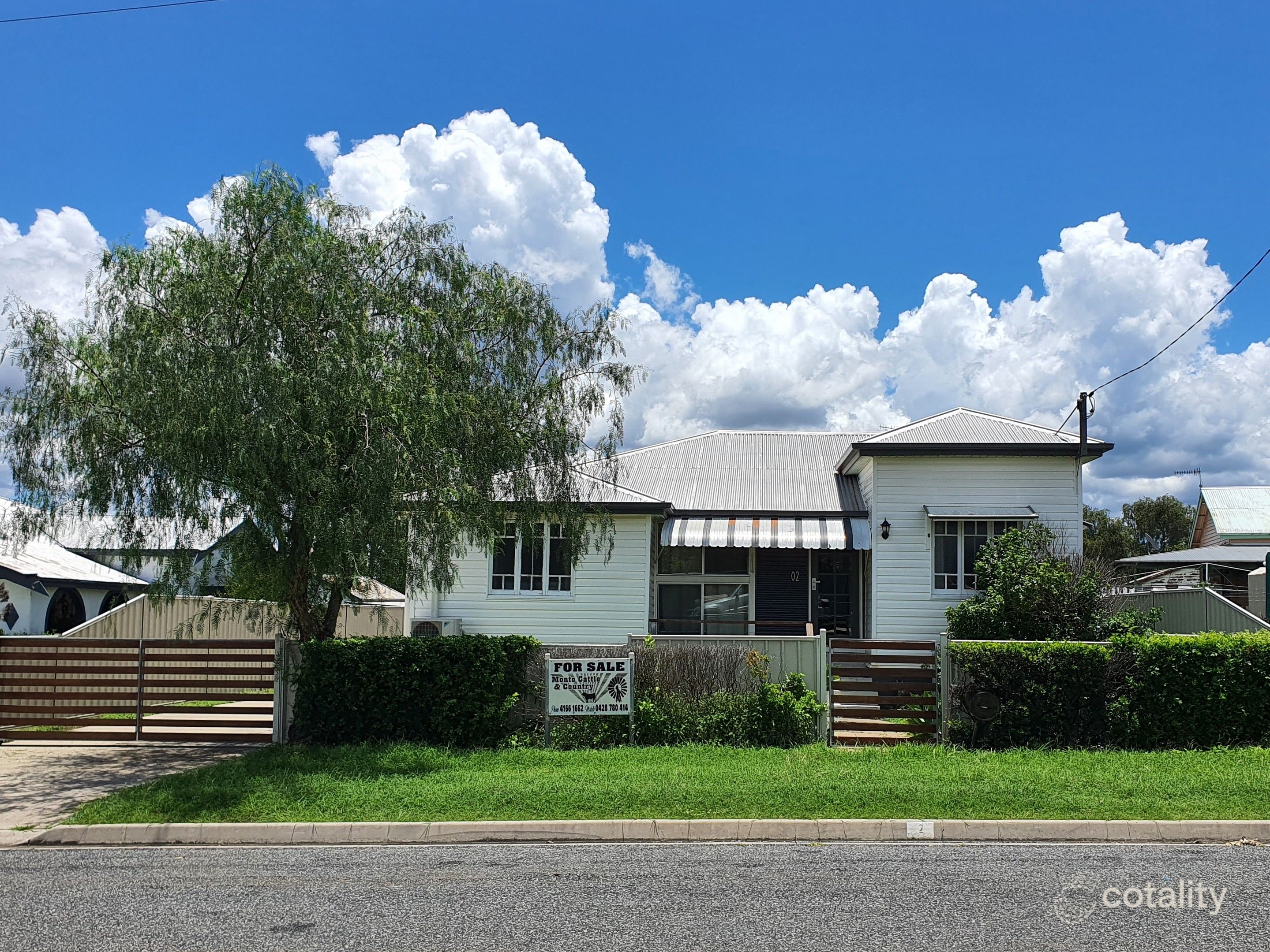 2 Thomson St, Monto, QLD 4630